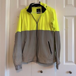 Nike Men’s High-Visibility Two-Tone Windbreaker Jacket — Neon Yellow & Gray